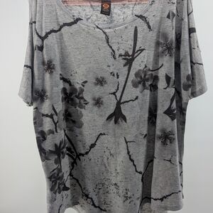 Heather Gray Floral Short Sleeve Tee